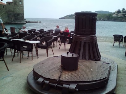 Combes Caroline, Bureau de Tabac à Collioure