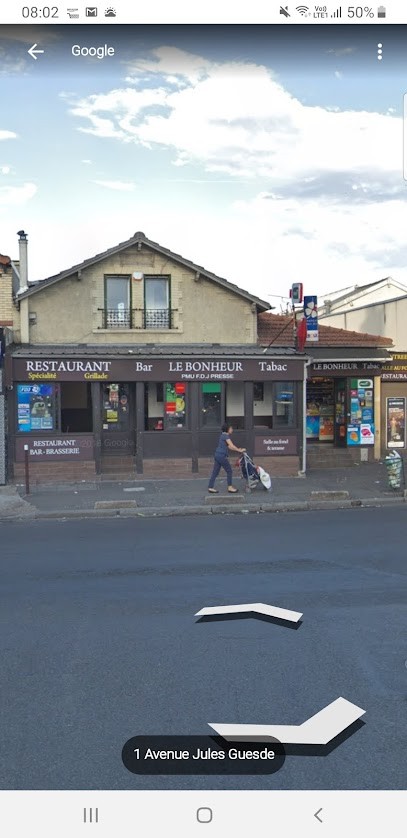 Le Bonheur, Bureau de Tabac à Stains