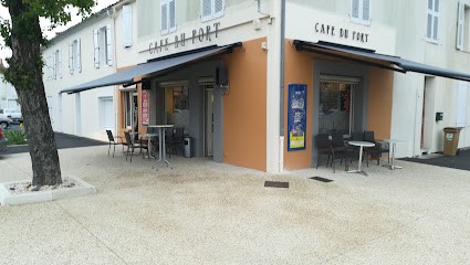 Franz Cedric, Bureau de Tabac à Luçon