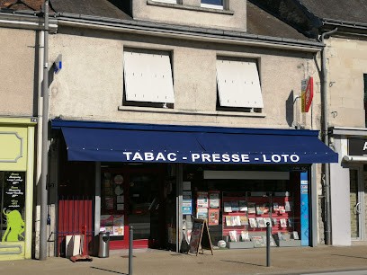 Press House, Bureau de Tabac à Dangé-Saint-Romain