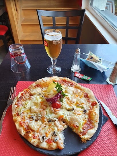 L'imprévu, Bureau de Tabac à Pleugueneuc