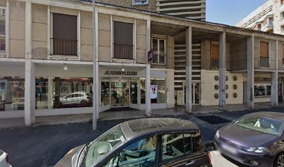 Khali Karim, Bureau de Tabac à Sedan