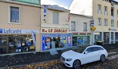 P.2.F, Bureau de Tabac à Thouars