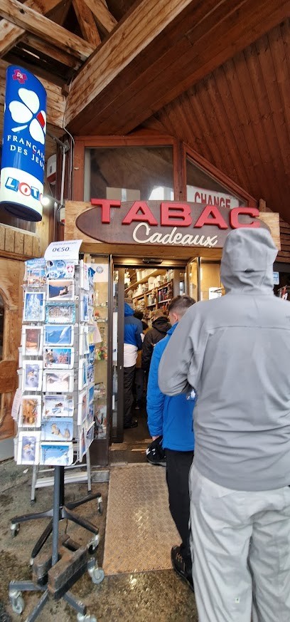 TABAC AVORIAZ : CHANGE, POINT NICKEL, LOTO, PMU, SOUVENIRS VENTE DE TIMBRES, Bureau de Tabac à Morzine