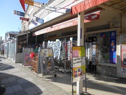 TABAC Le National Articles De Plage, Bureau de Tabac à Mauguio