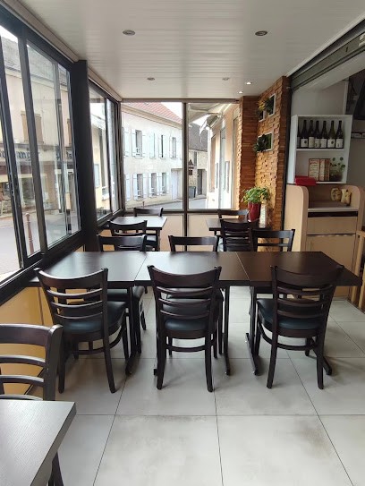 Le Grand Cafe, Bureau de Tabac à Feucherolles