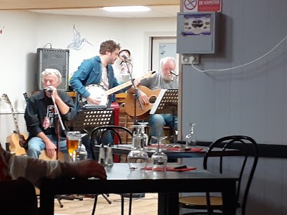 The bar of the friends, Bureau de Tabac à Ivoy-le-Pré
