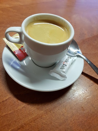 LE CHIN'S BAR, Bureau de Tabac à Renazé