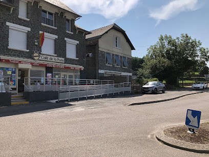 Café De La Poste, Bureau de Tabac à Saint-Germain-les-Vergnes
