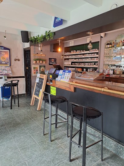 Le QG, Bureau de Tabac à Saint-Pôtan