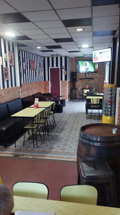 Le Rétro, Bureau de Tabac à L'Étoile