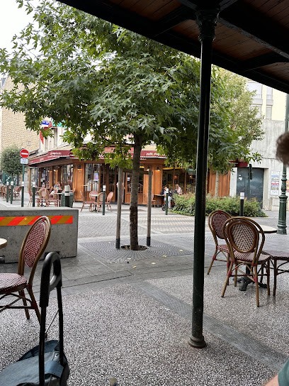 L'Absinthe, Bureau de Tabac à La Garenne-Colombes