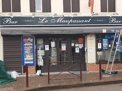 Le Maupassant, Bureau de Tabac au Vaudreuil