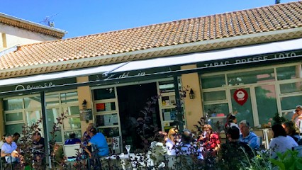 Café In, Bureau de Tabac à Cheval-Blanc