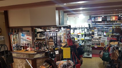 Le Monarque, Bureau de Tabac à Lampaul-Guimiliau