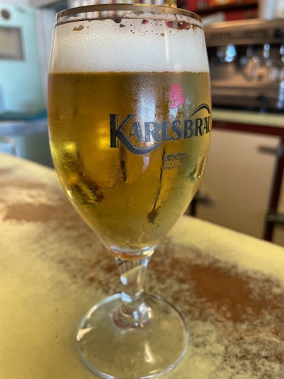 Dropsy Gilbert, Bureau de Tabac à Vauxbuin