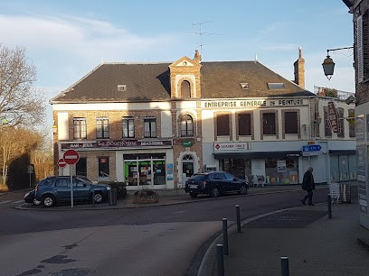 Hattenville Annie, Bureau de Tabac à Saint-Valérien