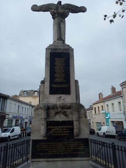 Bar Tabac Brasserie Presse De La Croix, Bureau de Tabac à Marseille 12