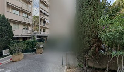 Wojnarski Lourens, Bureau de Tabac à Nice