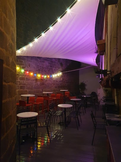 Bar Les Z'oubliettesTruth, Bureau de Tabac à Vannes