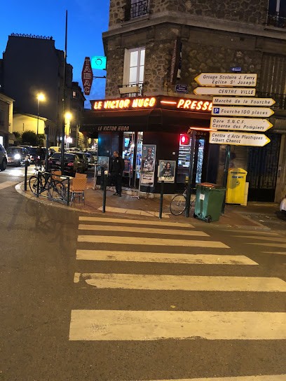 Le Victor Hugo, Bureau de Tabac à Clamart
