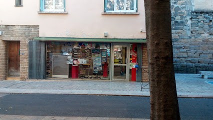 Roman Martine, Bureau de Tabac à Laudun-l'Ardoise