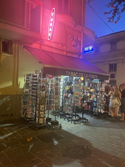 Tabac De La Poste Loto Cadeaux Articles Fumeurs, Bureau de Tabac à Sainte-Maxime
