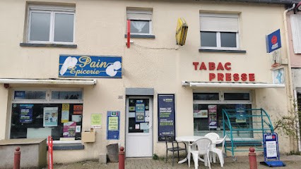 Au Chat Qui Fume - Claire Pennavayre, Bureau de Tabac à Ploeuc-L'Hermitage
