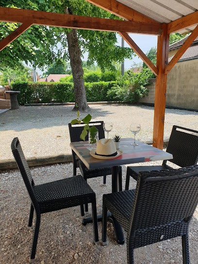 CAFÉ FRANÇAIS, Bureau de Tabac à Saint-Julien-les-Villas