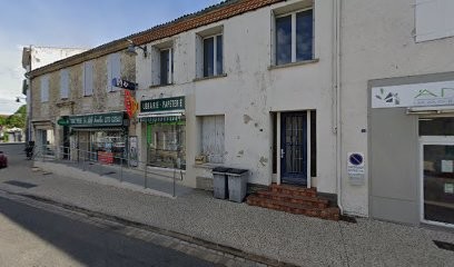 Le Mille Feuilles, Bureau de Tabac au Gua