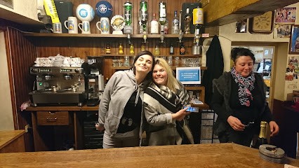 Cafe De La Place, Bureau de Tabac à Loury