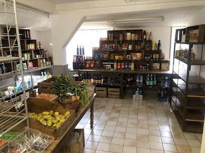 LA PETITE AUBERGE, Bureau de Tabac à Dangu