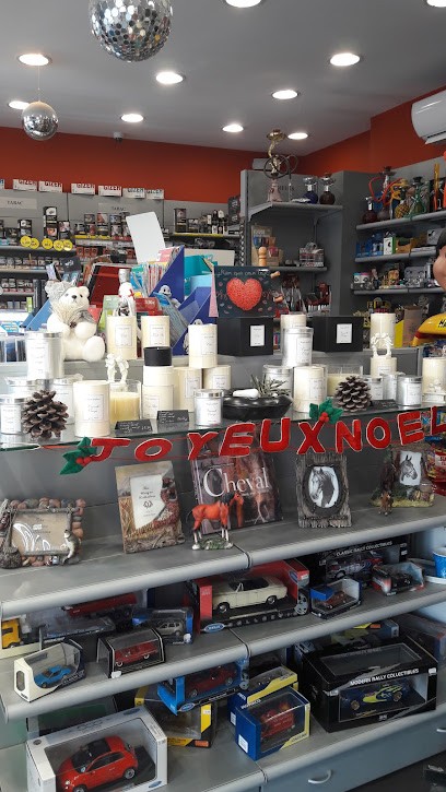 Tabac De L'arnoult, Bureau de Tabac à Pont-l'Abbé-d'Arnoult