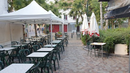 TABAC BAR BRASSERIE FDJ LE SAINT SPIRE, Bureau de Tabac à Corbeil-Essonnes