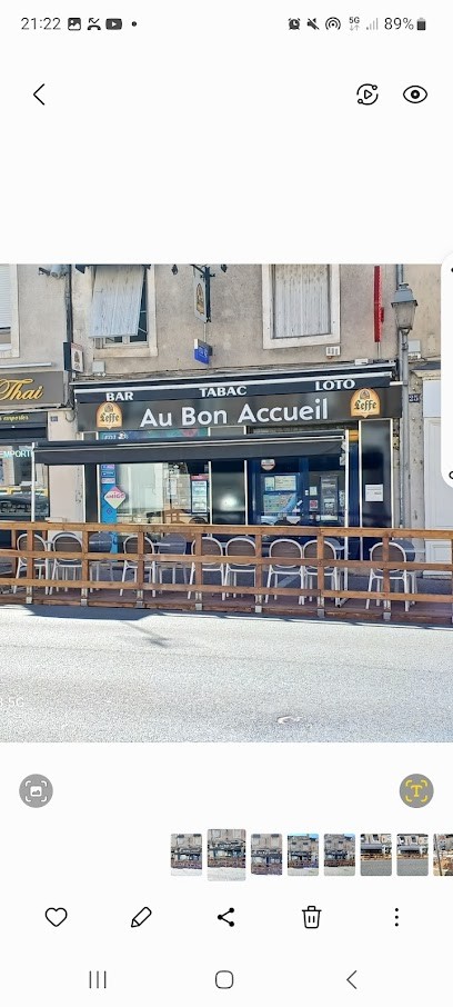 Au Bon Accueil, Bureau de Tabac au Blanc