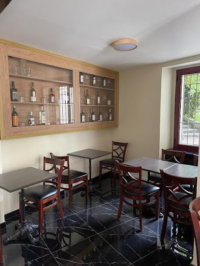 Le Lutetia, Bureau de Tabac à Saint-Germain-en-Laye