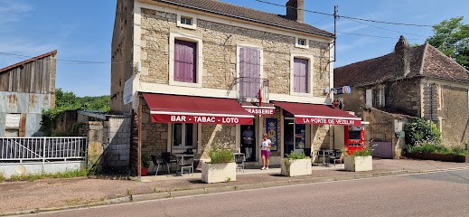 Bar/Tabac La Porte De Vézelay, Bureau de Tabac à Varzy