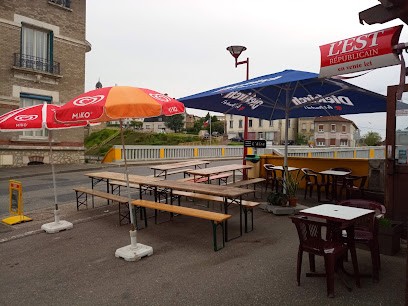 Bar Tabac Louis XVI, Bureau de Tabac à Varennes-en-Argonne