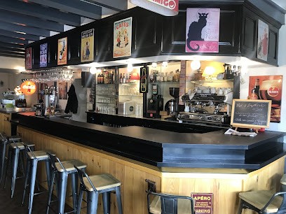 Hôtel Le Grand Chene, Bureau de Tabac à Saint-Bris-des-Bois