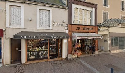 Thomas Christine, Bureau de Tabac à Châteauroux