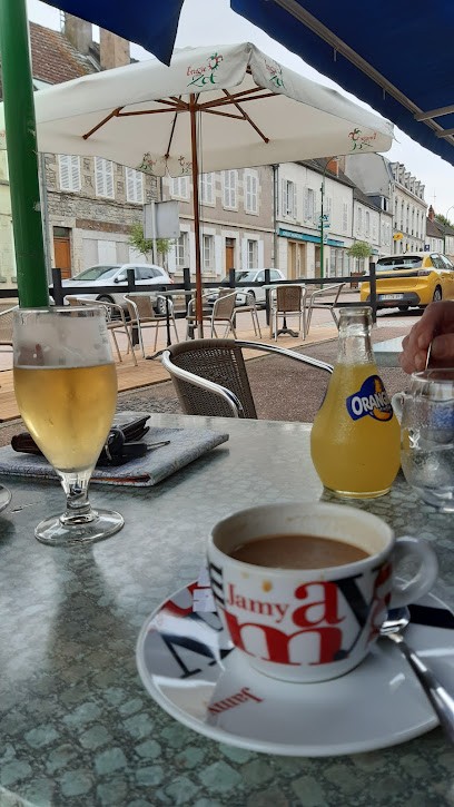 The Saint John, Bureau de Tabac à Corbigny