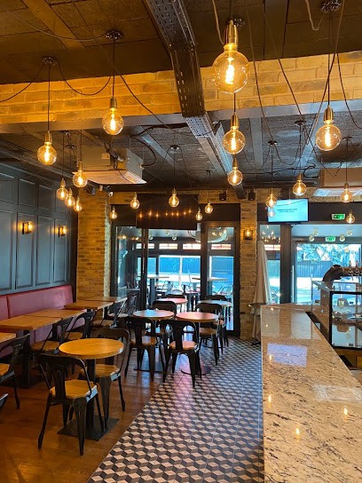 73 St. Coffee, Bureau de Tabac à Viry-Châtillon