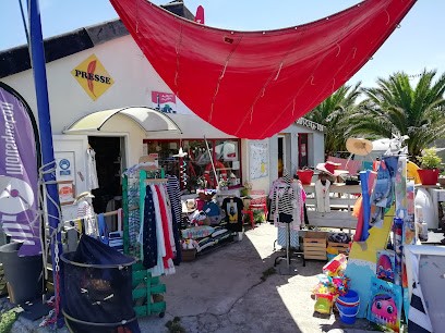 Crêperie - Tabac Presse Souvenirs, Bureau de Tabac à Île-Molène