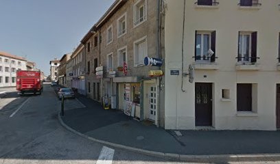 Landon Jeanine, Bureau de Tabac à Jonzieux