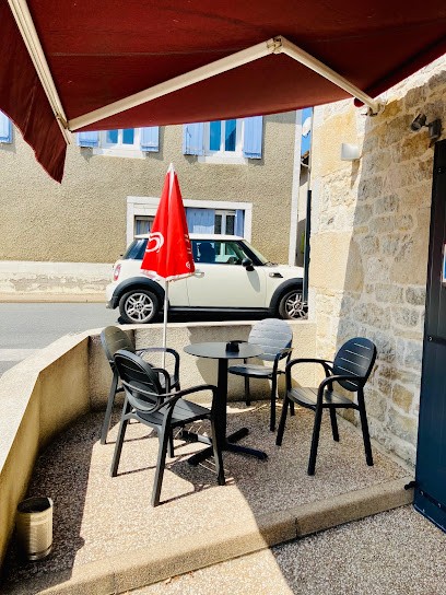 Lou P'tit Café, Bureau de Tabac à Lavergne