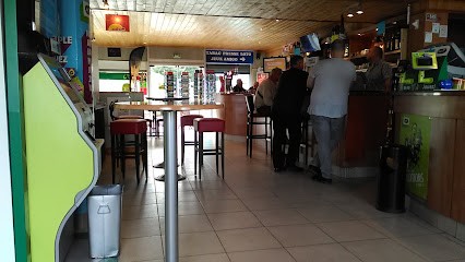 Bar-Tabac Les Menhirs, Bureau de Tabac à Erdeven