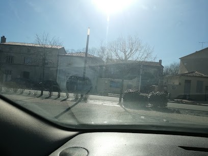 Saint-Marc Brigitte, Bureau de Tabac à Podensac