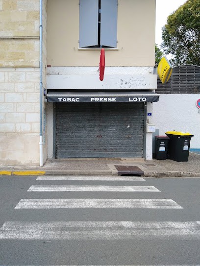 Montagne Claudine, Bureau de Tabac à Latresne