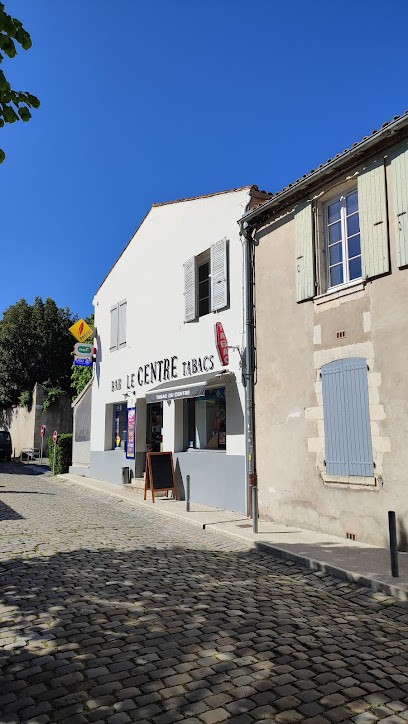 LE CENTRE Bar Tabac Restaurant FDJ, Bureau de Tabac à Saint-Martin-de-Ré