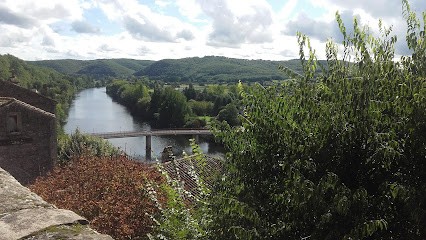 BOURGADE NATHALIE, Bureau de Tabac à Puy-l'Évêque